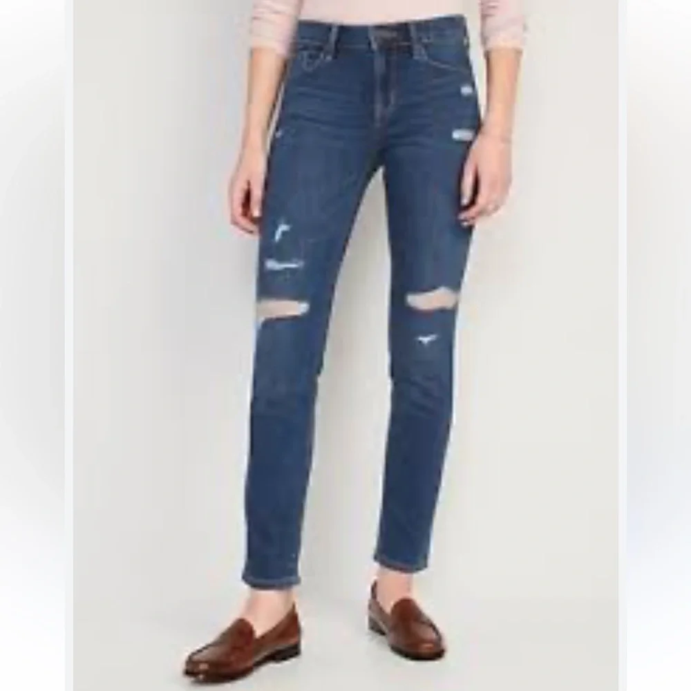 Old Navy Power Slim Straight Jeans – Women’s Size 12 – Mid-Rise Distressed Denim - Picture 3 of 11
